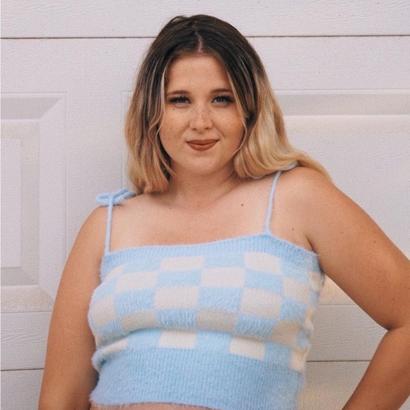 Fuzzy Checkered Crop Tank (S, M, L, XL) - Picture 1 of 2
